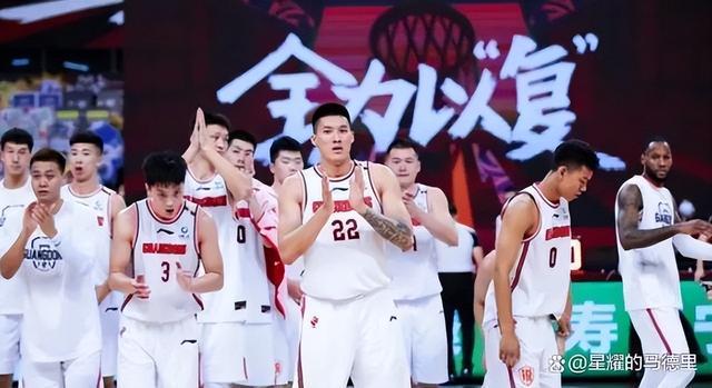 揭秘CBA总决赛MVP：五位超级巨星的荣耀时刻