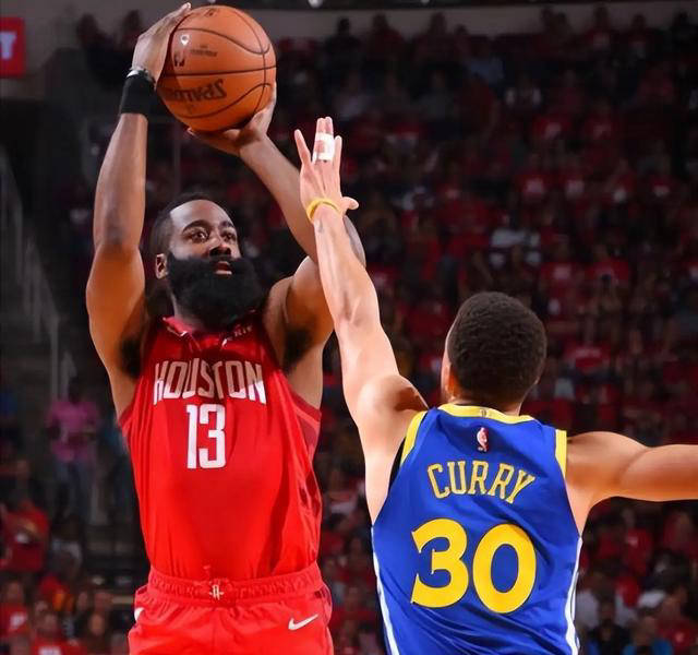 NBA球员表现抢眼，赛季成绩斐然